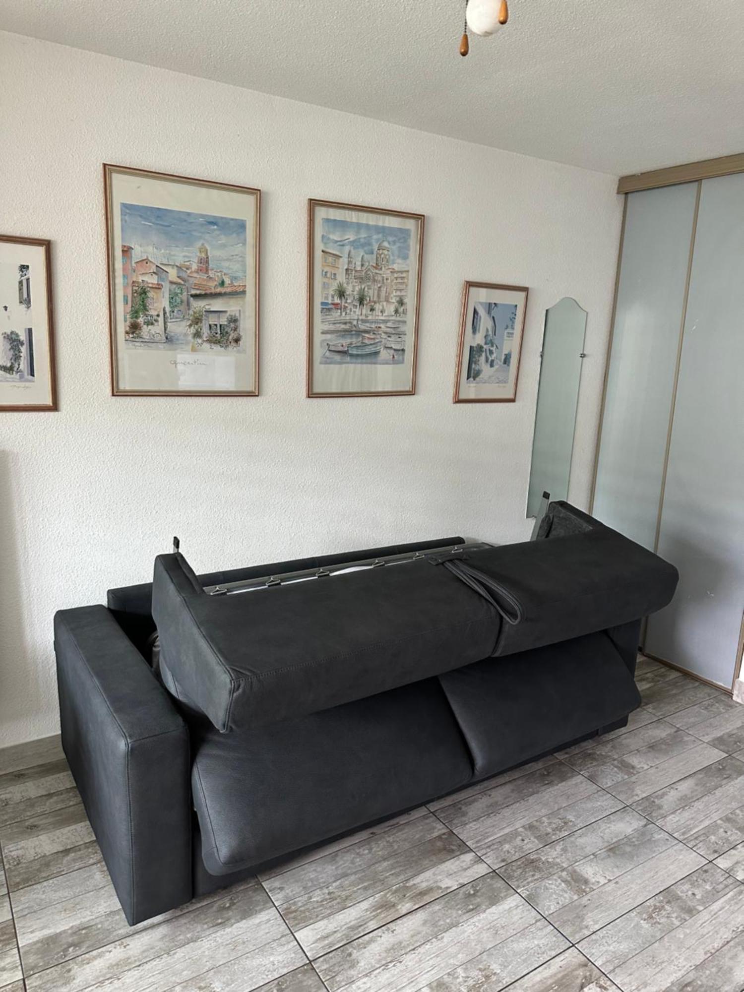 Spacieux Studio Sur Le Port De Hyeres Bagian luar foto